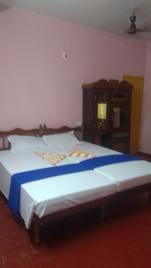 Appartamento Thriphala Ayurveda Yogashram Thiruvananthapuram Esterno foto